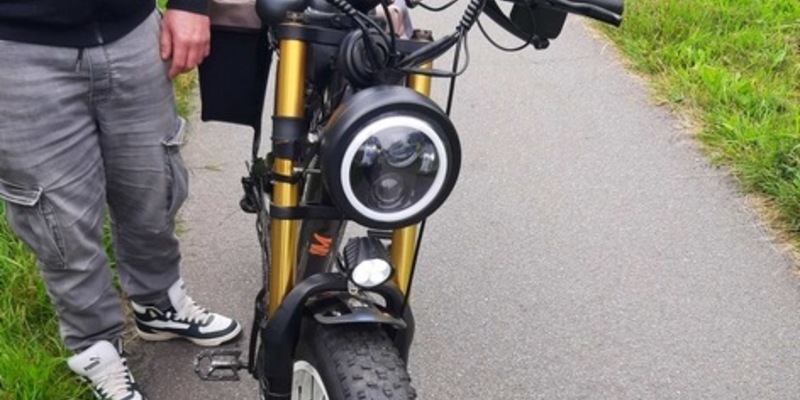 BPOL-FL: Rad mit Motor ohne Kennzeichen unterwegs - Foto: presseportal.de