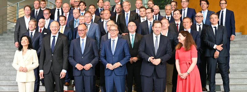 Gruppenbild mit zwei Frauen. - Foto: Katharina Kausche/dpa