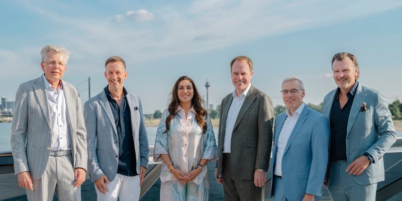 Sommerliche Bordparty / Traditionelle Klüh-Feier mit 650 Gästen auf der MS RheinGalaxie - Foto: presseportal.de