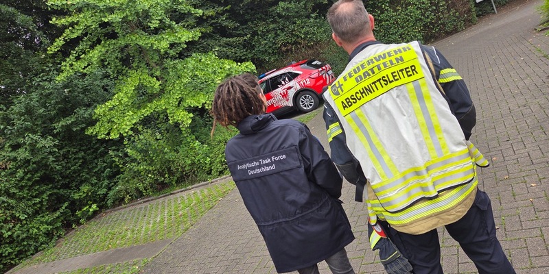 FW Datteln: Gefahrstoffeinsatz sorgt für Evakuierungsmaßnahmen - Foto: presseportal.de