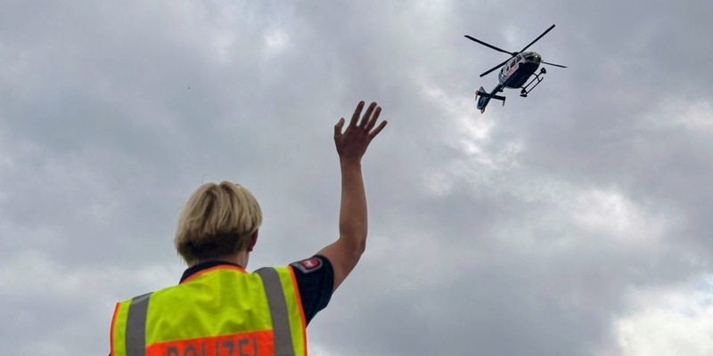 POL-WHV: Polizeihubschrauber landet spontan auf Wangerooge - unvergessliches Ferienpass-Erlebnis für 20 Kinder - Foto: presseportal.de