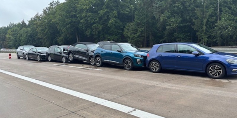 POL-HK: A 7/Bad Fallingbostel: Unfall mit 6 Beteiligten; Schneverdingen: Flucht vor Verkehrskontrolle; Walsrode/Rethem (Aller): Versuchte Einbrüche - Foto: presseportal.de