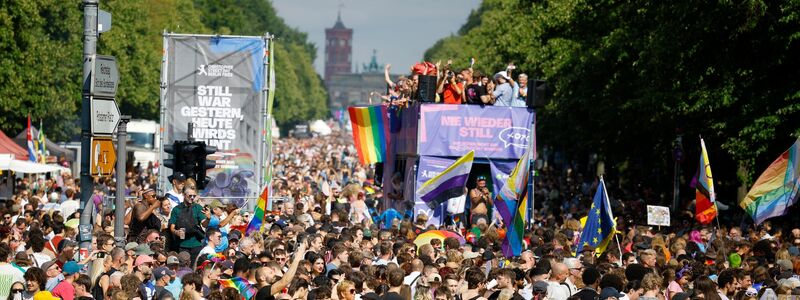 Die Veranstalter rechneten im Vorhinein mit mehreren Hunderttausend Teilnehmern. - Foto: Carsten Koall/dpa