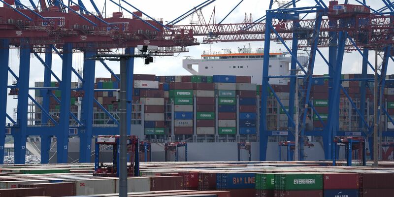 Laut Exportverband wird die Einigung mit den USA auch in Deutschland Wachstum, Wohlstand und Arbeitsplätze kosten. (Archivbild) - Foto: Marcus Brandt/dpa