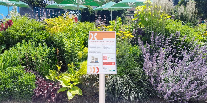 Komm ins #teamtorffrei! Jeder Blumentopf zählt! / FNR und HOT informieren auf den Landesgartenschauen Furth im Wald und Tal X zum torffreien Gärtnern - Foto: presseportal.de