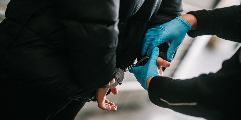 BPOL NRW: Zwei Tage, sechs Haftbefehle, eine Schleusung und Fund zahlreicher Betäubungsmittel - ein ereignisreiches Wochenende für die Bundespolizei - Foto: presseportal.de