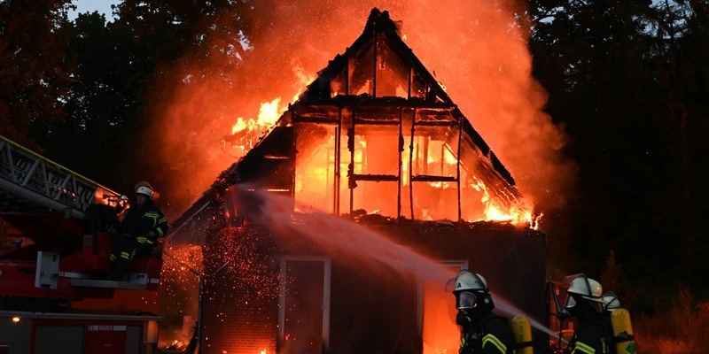 POL-HK: Soltau: Brand eines Einfamilienhauses - Foto: presseportal.de