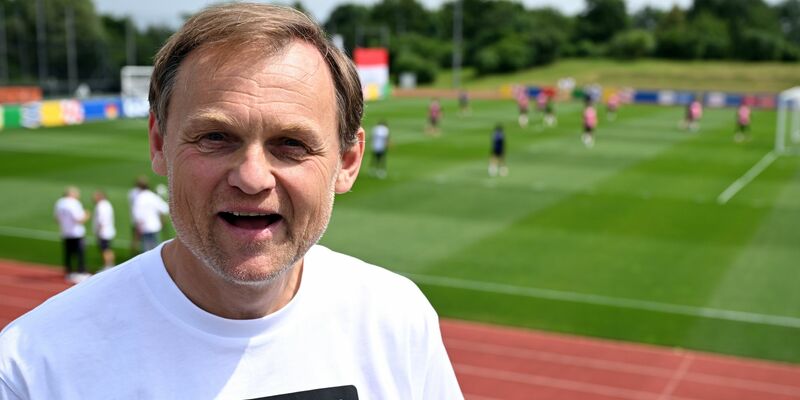 Adidas-Konzernchef Björn Gulden steht trotz guter Halbjahreszahlen unter Druck, weil die US-Zölle die Geschäfte belasten (Archivbild). - Foto: Federico Gambarini/dpa