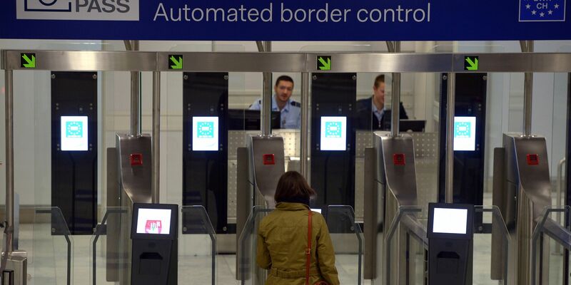 Das neue EU-Grenzsystem soll mehr automatisierte Kontrollen ermöglichen. (Archivbild) - Foto: picture alliance / dpa
