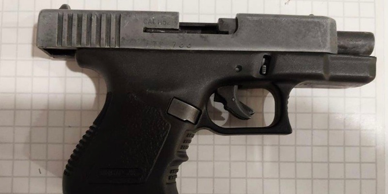 BPOL NRW: Bundespolizei beschlagnahmt Schreckschusswaffe bei Jugendlichem am Düsseldorfer Hauptbahnhof - Foto: presseportal.de