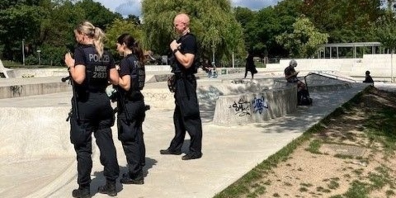 POL-WES: Moers / Neukirchen - Vluyn - Erneut verstärkte Polizeipräsenz - Kontrollen zeigen Wirkung - Foto: presseportal.de