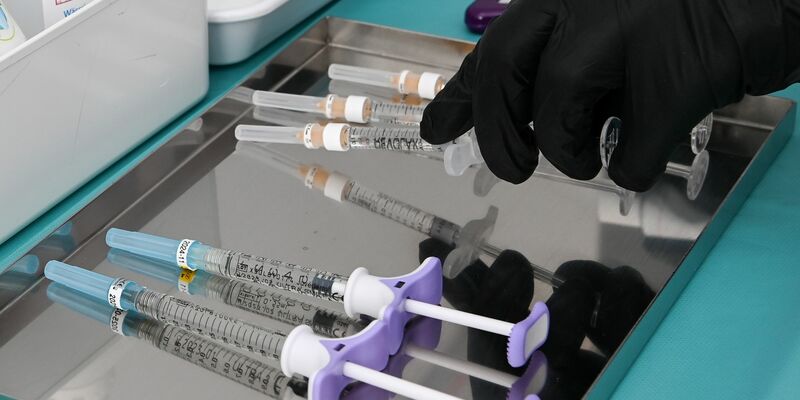 Das beklagte Unternehmen bietet Unterspritzungen mit Hyaluron und Botox an. (Symbolbild) - Foto: Jens Kalaene/dpa-Zentralbild/ZB