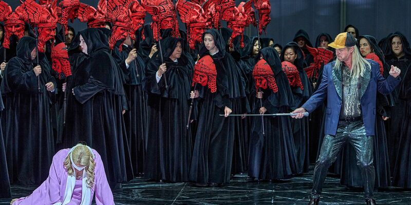 Eine Szene aus der Oper «Götterdämmerung».  - Foto: Enrico Nawrath/Bayreuther Festspiele/dpa