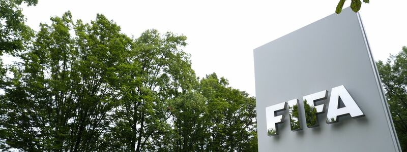 Der belgische Verein RFC Seraing klagte gegen FIFA-Regeln. - Foto: Nick Potts/PA Wire/dpa
