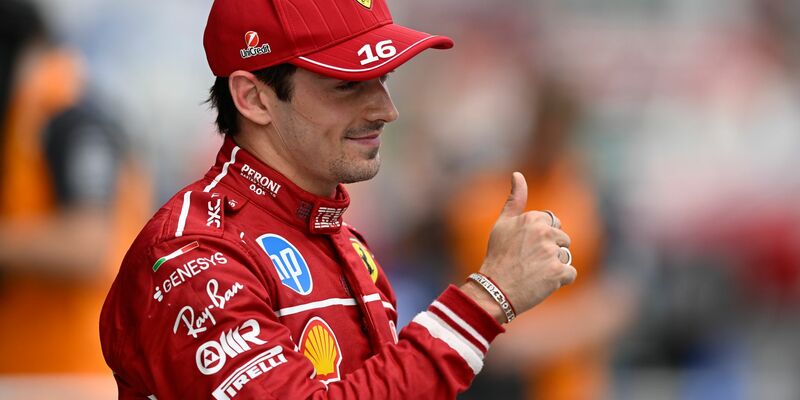 Lewis Hamilton kämpft bei Ferrari weiter mit Frusterlebnissen. - Foto: Denes Erdos/AP/dpa