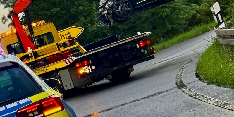 POL-NI: Aquaplaning wird Autofahrer auf B6 zum Verhängnis - Foto: presseportal.de