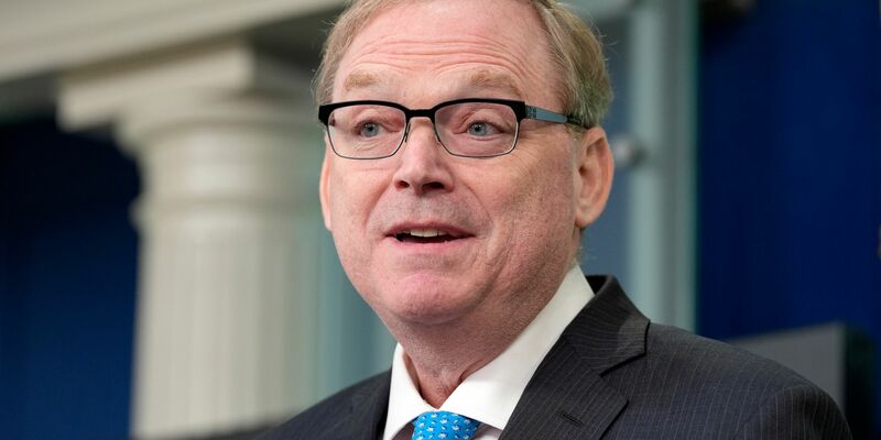 Die Entlassung der Chefin des Amtes für Arbeitsmarktstatistik wird heftig kritisiert - Trumps Wirtschaftsberater Hassett verteidigt den Schritt. (Archivbild) - Foto: Alex Brandon/AP/dpa