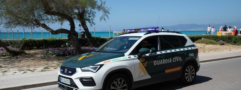 Die Polizei kontrolliert in diesem Jahr häufiger an der Promenade und in der Schinkenstraße. (Archivbild) - Foto: Clara Margais/dpa
