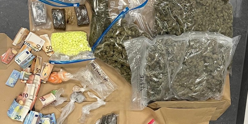 POL-HB: Nr.: 0503 --Drogendealer in Walle gestellt-- - Foto: presseportal.de