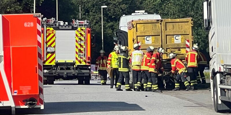 Der Unfall ereignete sich in Kiel-Wellsee.  - Foto: André Klohn/dpa