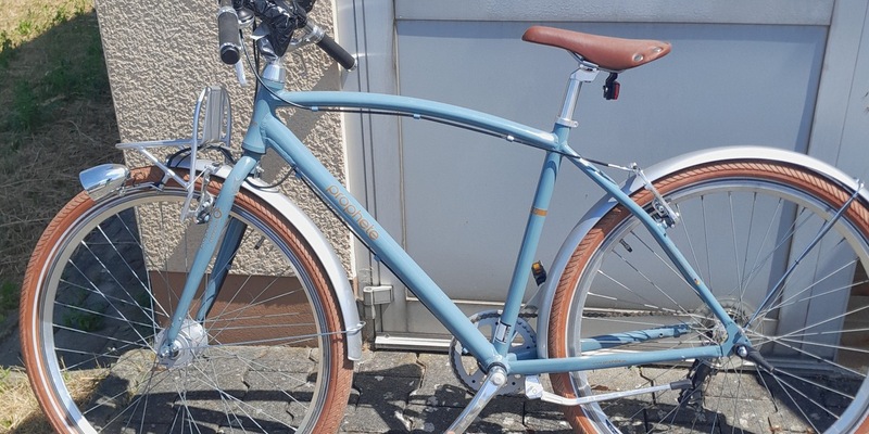 Mittelhessen: Wetterau: Wem gehört der Cruiser? + E-Bay Deal endet mit Pfefferspray + Rettungswagenbesatzung angegriffen + - Foto: presseportal.de