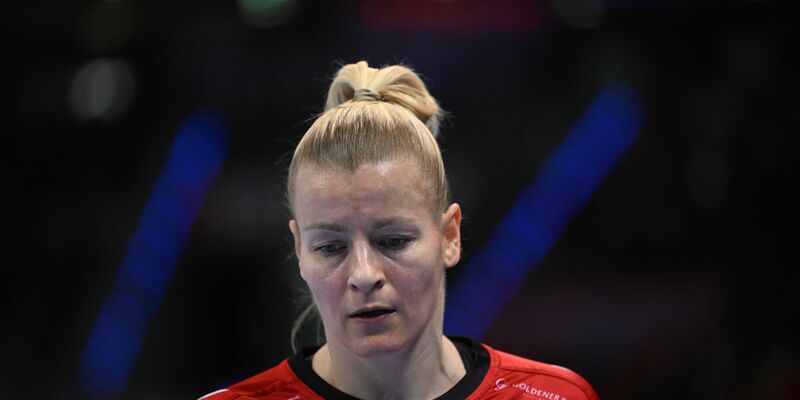 Auch Nationalmannschaftskapitänin Antje Döll muss sich einen neuen Verein suchen.  - Foto: Marijan Murat/dpa