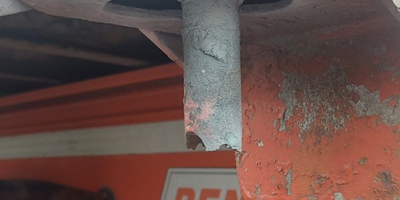 POL-HI: Verkehrsunsicherer LKW auf der Autobahn festgestellt - Foto: presseportal.de