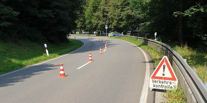 POL-KS: Verkehrskontrollen in Fuldatal: Berauschter Motorradfahrer nach Flucht gestellt; Schreckschusspistole sichergestellt - Foto: presseportal.de