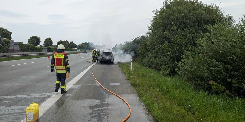 FW-ROW: Rauchmelder, Brände, Türöffnungen und Unfälle - Ehrenamtliche Feuerwehrkräfte in der Samtgemeinde Zeven im Dauereinsatz - Foto: presseportal.de