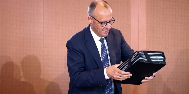 +++ Achtung Sperrfrist (Print, Radio und Online): 18.00 Uhr +++ARD-DeutschlandTREND: Überwiegend schlechtes Zeugnis für Merz - Foto: presseportal.de