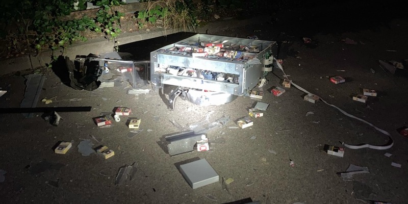 POL-AC: Freistehender Zigarettenautomat gesprengt - Täter flüchtig - Foto: presseportal.de
