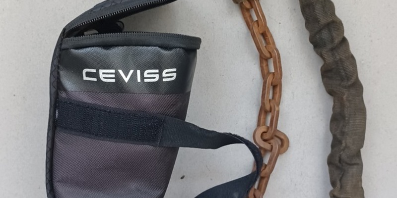 POL-WHV: Diebstahl einer Fahrradtasche - Eigentümer bisher unbekannt - Foto: presseportal.de