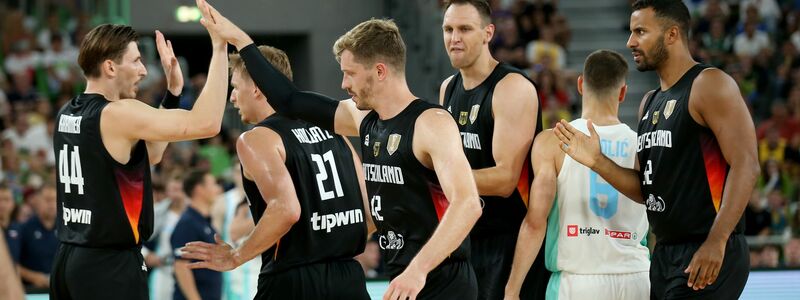 Deutschlands Basketballer hatten im ersten Test Grund zum Jubeln. - Foto: Matthias Stickel/dpa