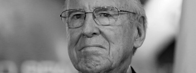 Jim Lovell starb im Alter von 97 Jahren in Lake Forest im US-Bundesstaat Illinois. (Archivbild) - Foto: Kamil Krzaczynski/FR136454 AP/AP/dpa