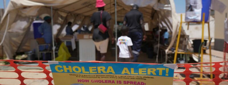 Ein Behandlungszentrum für Cholera-Patienten (Archivbild) - Foto: Tsvangirayi Mukwazhi/AP/dpa