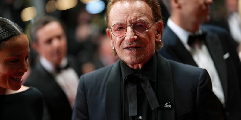 Bono engagiert sich seit Jahrzehnten politisch und humanitär. (Archivbild) - Foto: Lewis Joly/Invision/AP/dpa