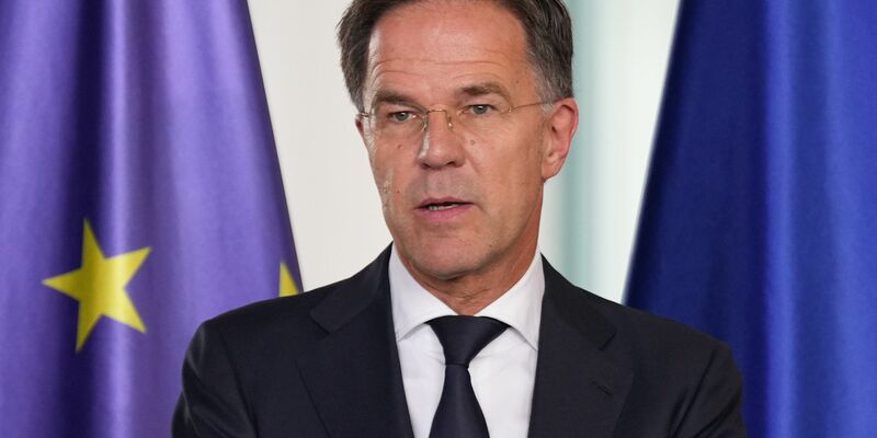 Nato-Generalsekretär Rutte hält Gespräche über ukrainische Gebiete für wohl unvermeidbar. (Archivfoto) - Foto: Soeren Stache/dpa