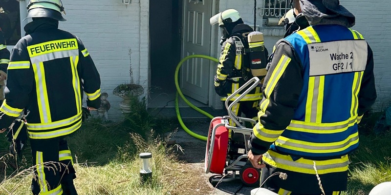 FW-BO: Kellerbrand in Bochum Stiepel - Foto: presseportal.de
