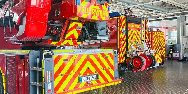 FW-OB: Brand in Entsorgungsbetrieb - Feuerwehr Oberhausen mehrere Stunden im Einsatz - Foto: presseportal.de