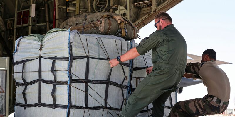 Außenminister der meisten EU-Staaten und anderer Länder fordern eine Flut von Hilfsgütern für dem Gazastreifen (Archivbild)     - Foto: Raad Adayleh/AP/dpa