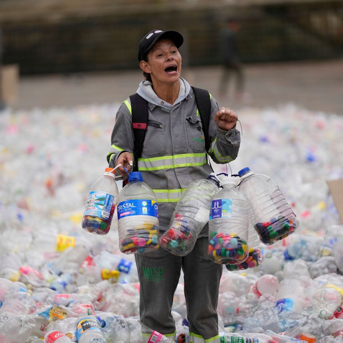 Der Vertrag soll auch das Recyceln von Plastikprodukten stärken. (Archivbild) - Foto: Fernando Vergara/AP/dpa