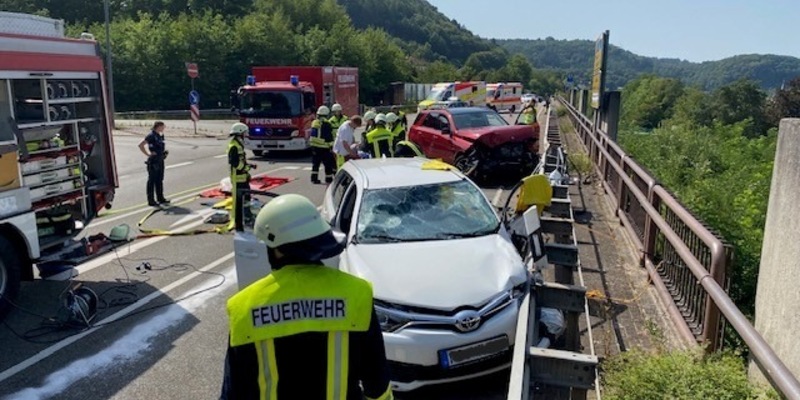 POL-PDPS: Verkehrsunfall mit mehreren Verletzten - Foto: presseportal.de