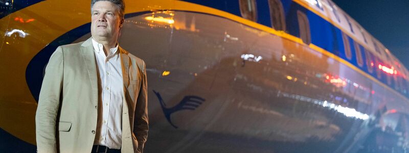 Wolfgang von Richthofen leitet das Projekt eines neuen Besucherzentrums der Lufthansa. - Foto: Boris Roessler/dpa