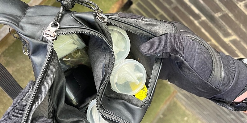 POL-E: Mülheim an der Ruhr: Zwei mutmaßliche Drogendealer durch Projekt S.IE. auf frischer Tat ertappt - Tatverdächtiger festgenommen - Foto: presseportal.de