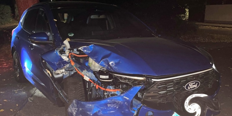 POL-RBK: Bergisch Gladbach - Pkw entwendet und damit Verkehrsunfall verursacht - Foto: presseportal.de