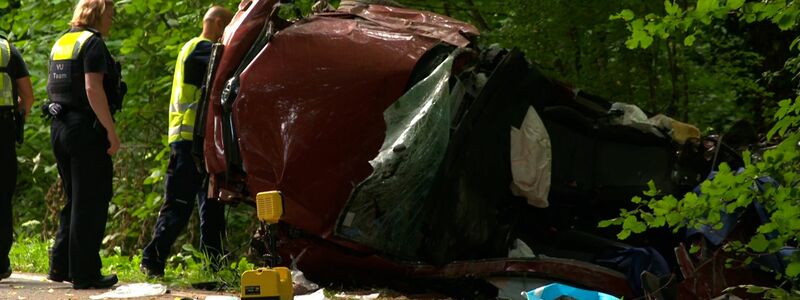 Vier Menschen sterben.  - Foto: Fernandez/News 4 Video-Line TV/dpa