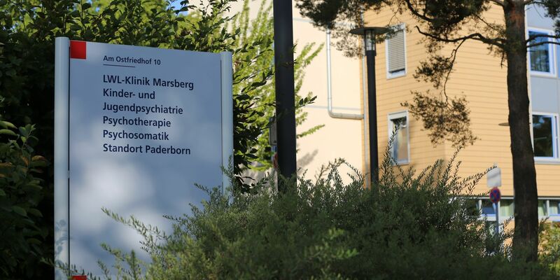 Die Polizei hatte nach dpa-Informationen vor der Tat die Klinik gewarnt. - Foto: Christian Müller/dpa