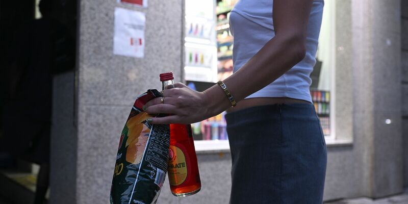 Das Viertel rund um die Ludwig-Maximilians-Universität ist ein beliebtes Ausgehviertel, auch weil hier viel Studierende wohnen. - Foto: Felix Hörhager/dpa