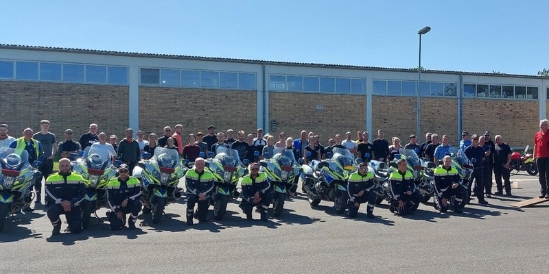 POL-PPTR: Motorradfahren mit der Polizei und Fahrlehrern - Foto: presseportal.de