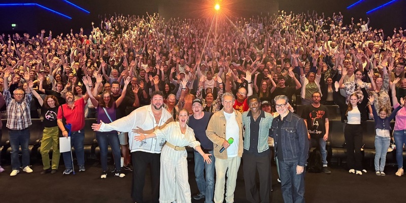 DAS KANU DES MANITU paddelt an die Spitze der Kinocharts/ Bestes Startwochenende eines deutschen Films seit 2019 - Foto: presseportal.de